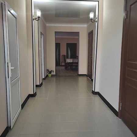 Гостевой Дом Лума Hotel Soechoemi Buitenkant foto