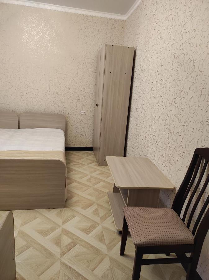 Гостевой Дом Лума Hotel Soechoemi Buitenkant foto