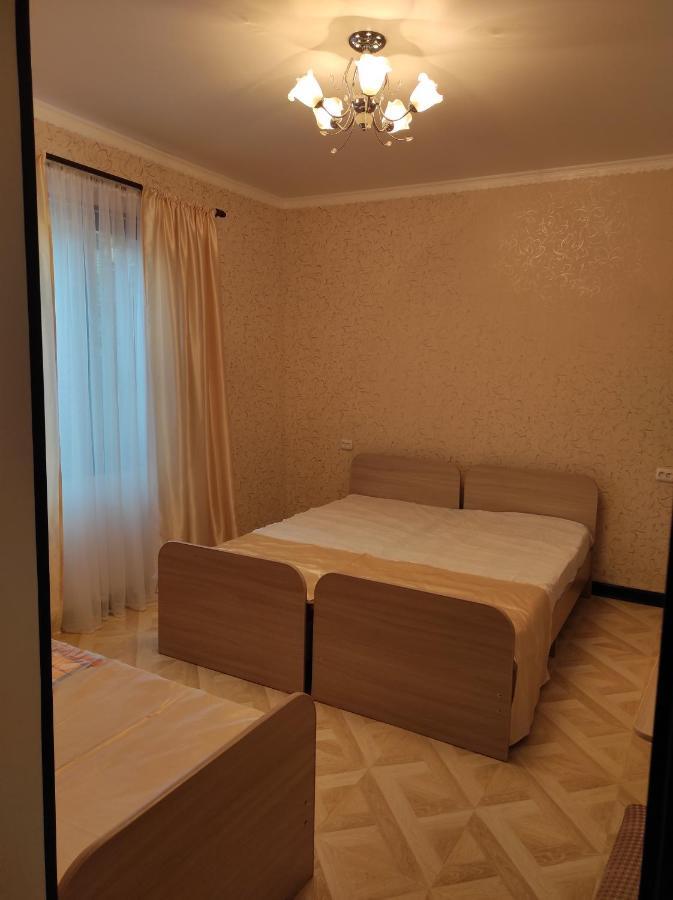 Гостевой Дом Лума Hotel Soechoemi Buitenkant foto
