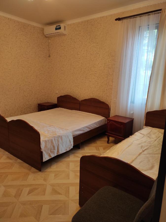 Гостевой Дом Лума Hotel Soechoemi Buitenkant foto